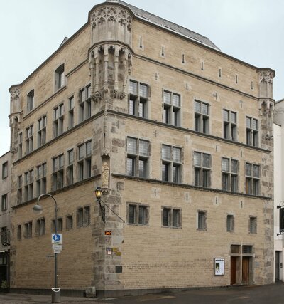 Außenansicht Gebäude artothek - Raum für junge Kunst